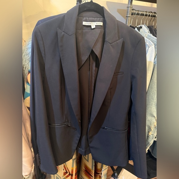 Iconic Veronica Beard Scuba Dickey Blazer-see pics for cond-A closet staple. - Picture 4 of 8